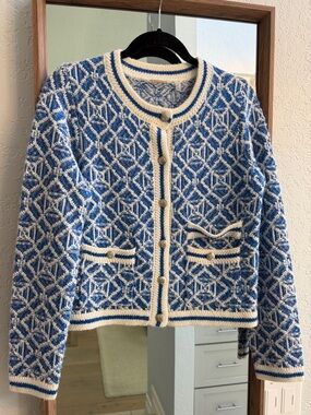Elie Tahari Blue and Cream Patterned Knit Cardigan